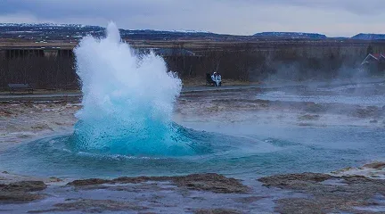 Geyser Lake & Mars Rocks