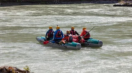 Rafting on Katun River