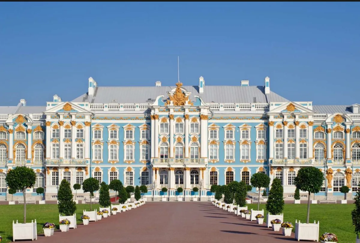 Katherine's Palace & The Amber Room