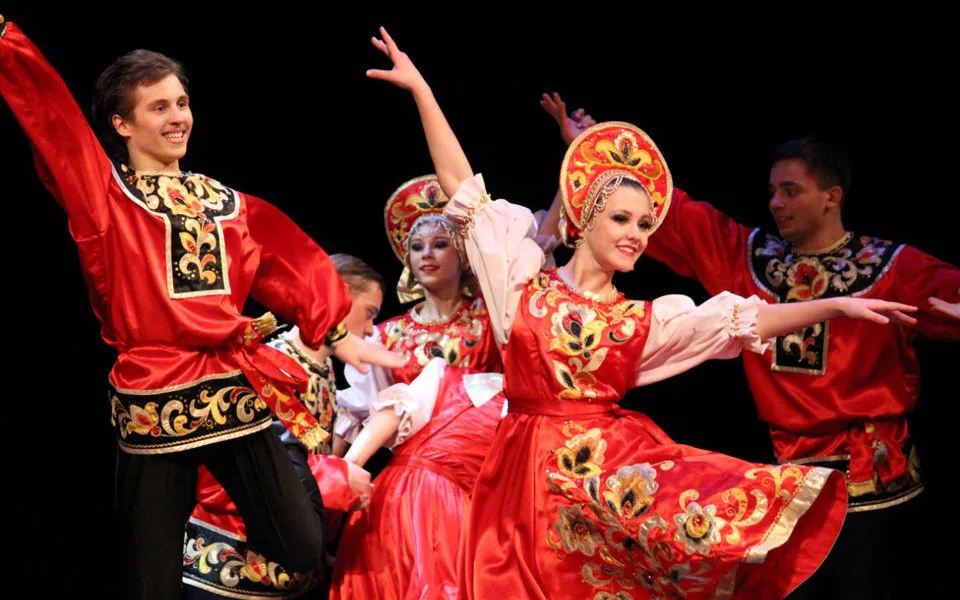 "Feel Yourself Russian" Folklore Show